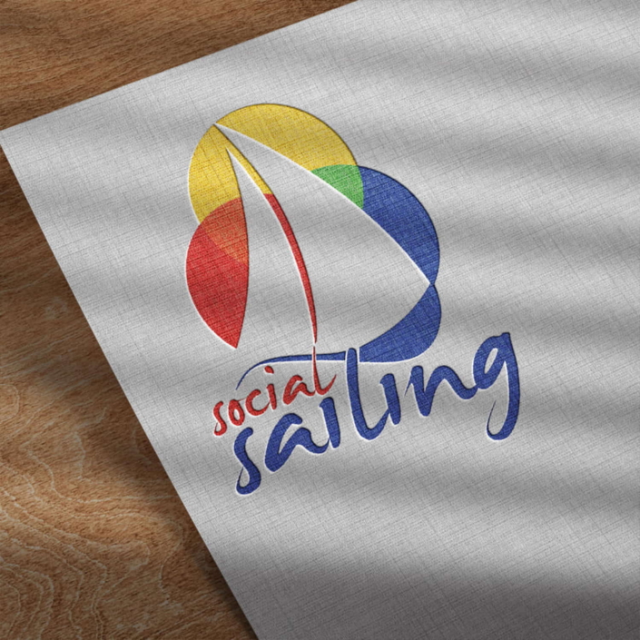 logo social sailing su carta